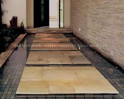 Quartzites of the Terra Brasilis Line