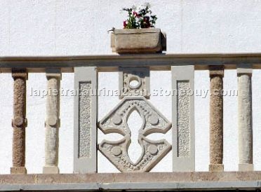 Balustrade in natural stone