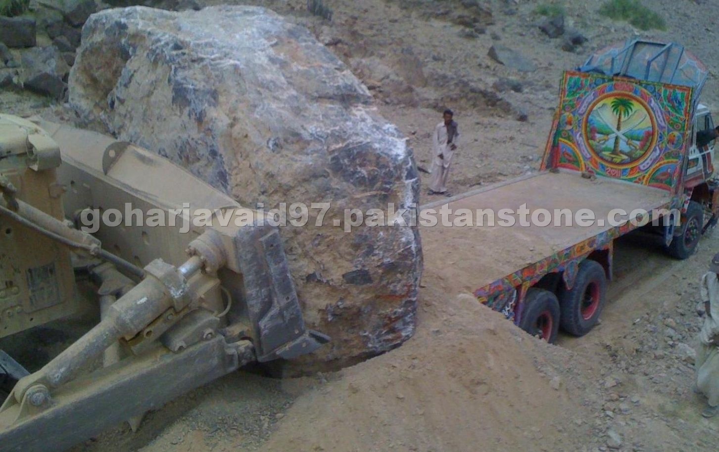 Black Gold Marble Stone(40 to 50 Ton)