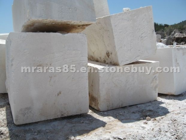 Turkish light travertine blocks