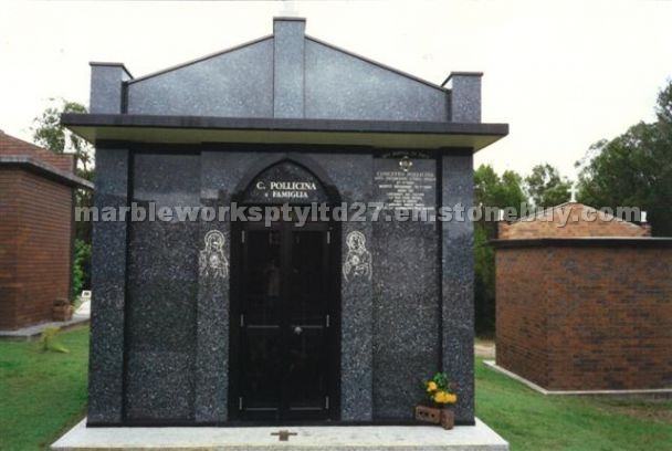 Full monumental chapel