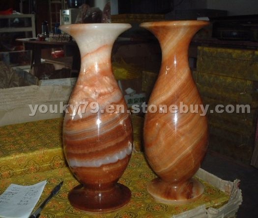 Onyx flower vase
