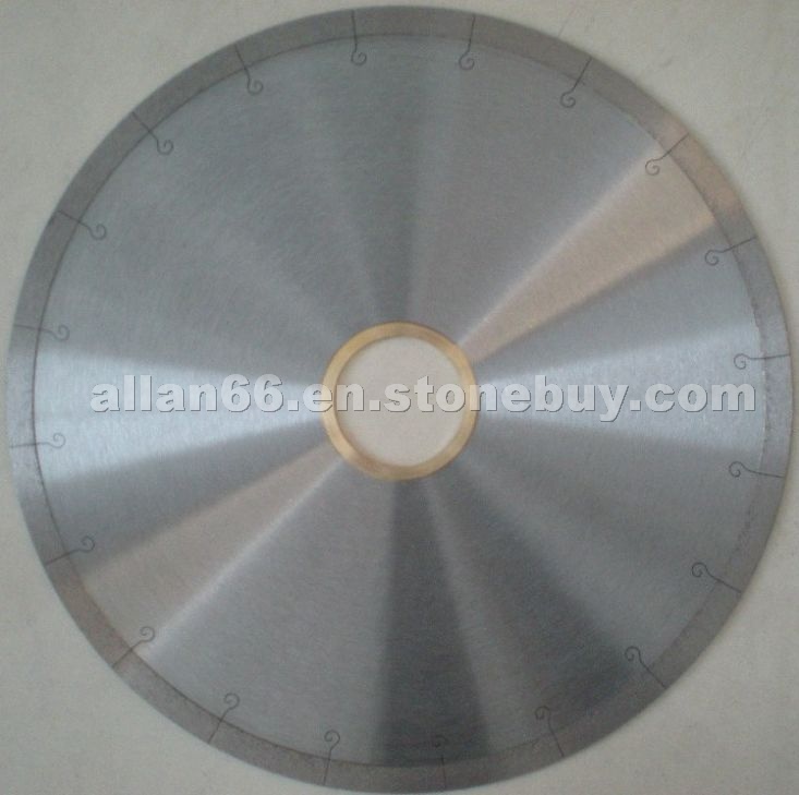 Continuous rim blades for ceramic