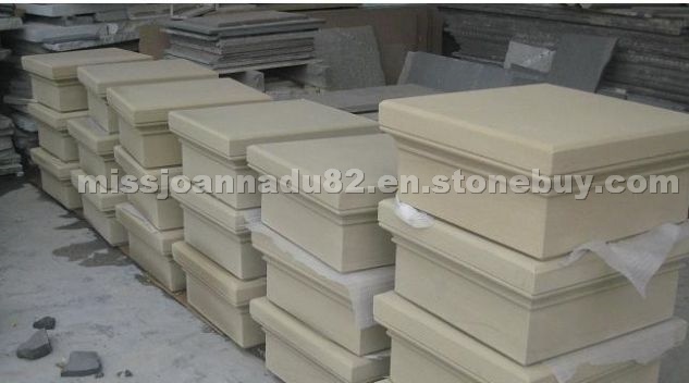 Beige sandstone copping Beige sandstone copping