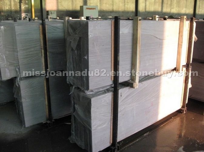 Purple wooden sandstone packing Purple wooden sandstone packing