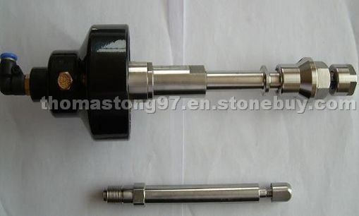 High performance waterjet cutting head assembly