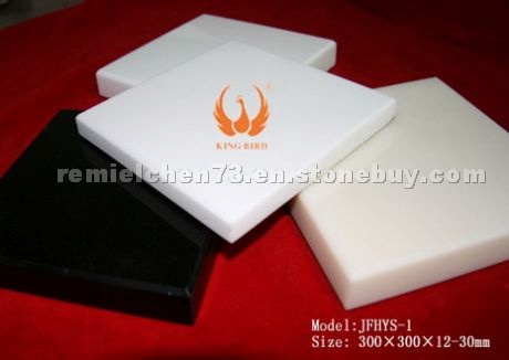 Pure white minicrystallized glass