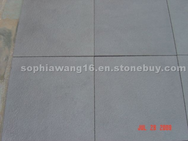 Dear grey sandstone