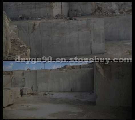 Noce Travertine Blocks