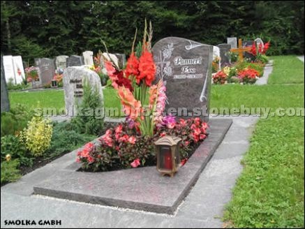 Tombstones & Monuments