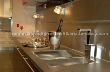 Worktops in antique treated Nero assoluto