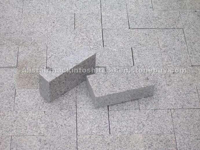Light Grey Sawn Granite Paviours