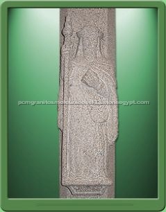 statue