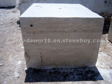 Karaman light travertine blocks