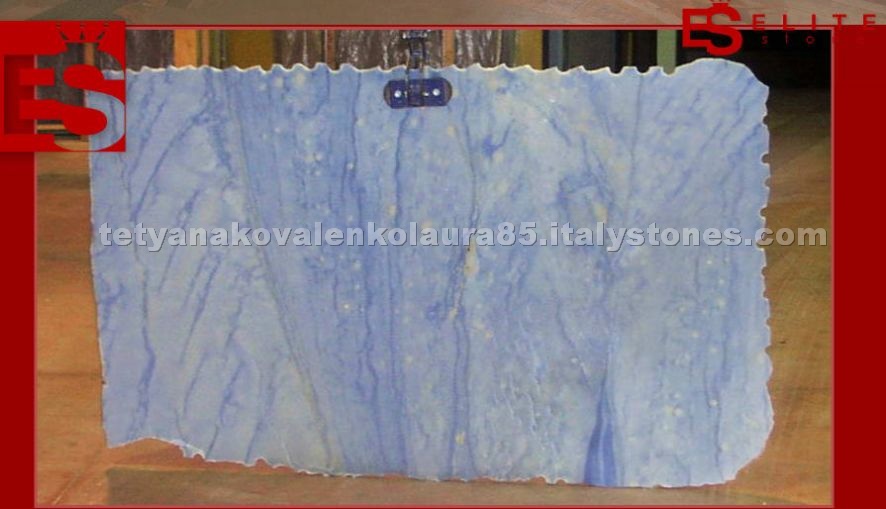 Azul Macaubas