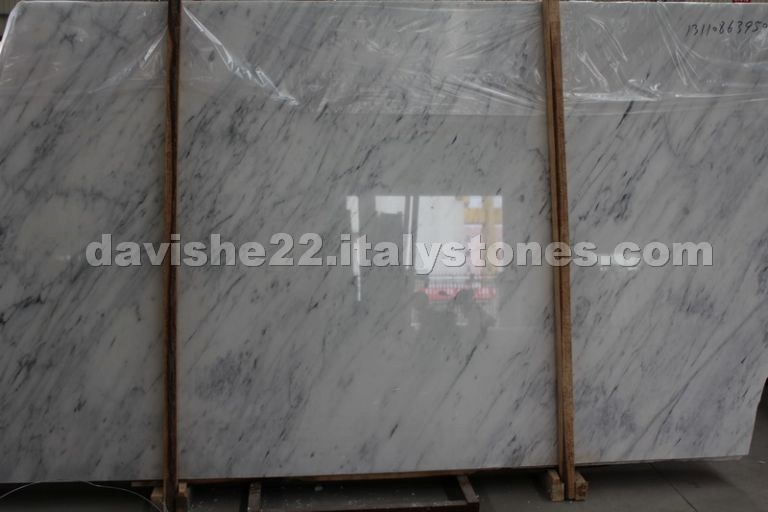 Calacatta Marble Slabs