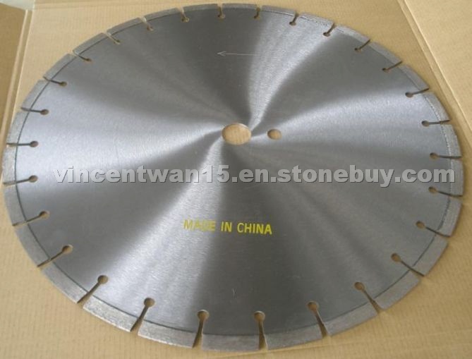 Professional concrete saw blades