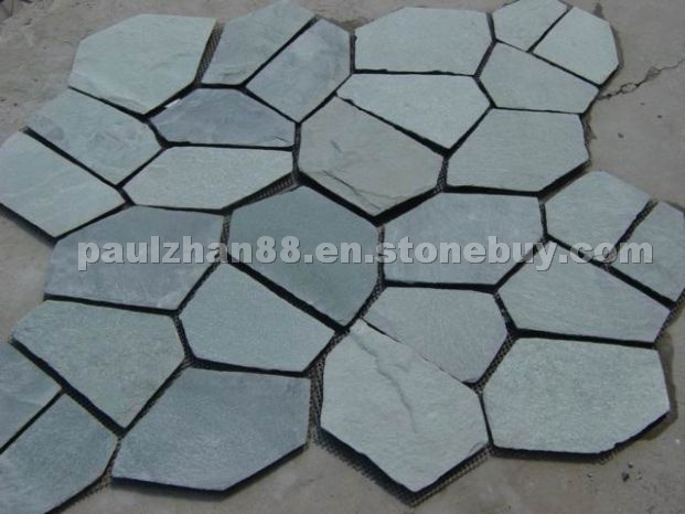 Grey basalt crazing paving Grey basalt crazing paving