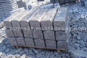 Granite kerbstone