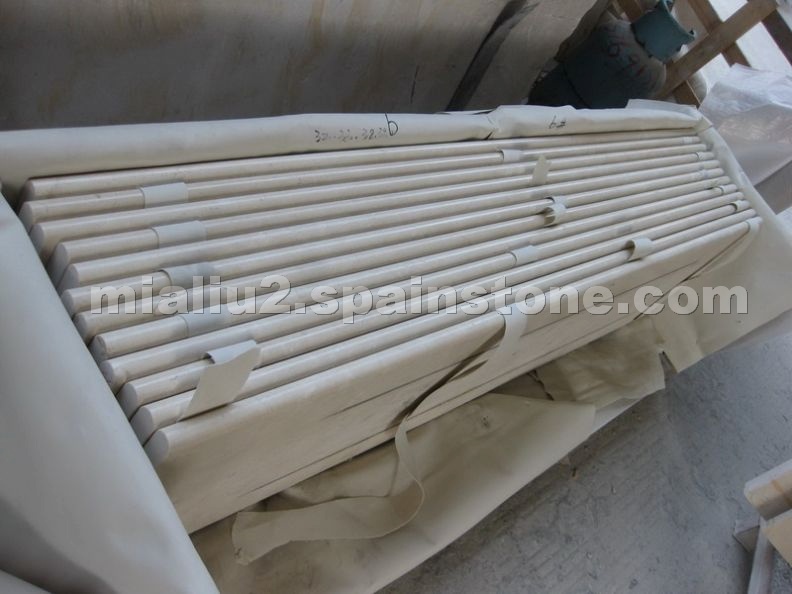 Countertops Cream Marfil