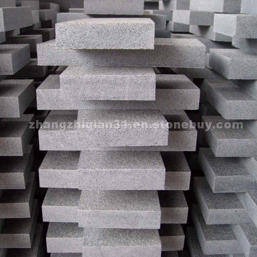 G654 Granite (flamed)