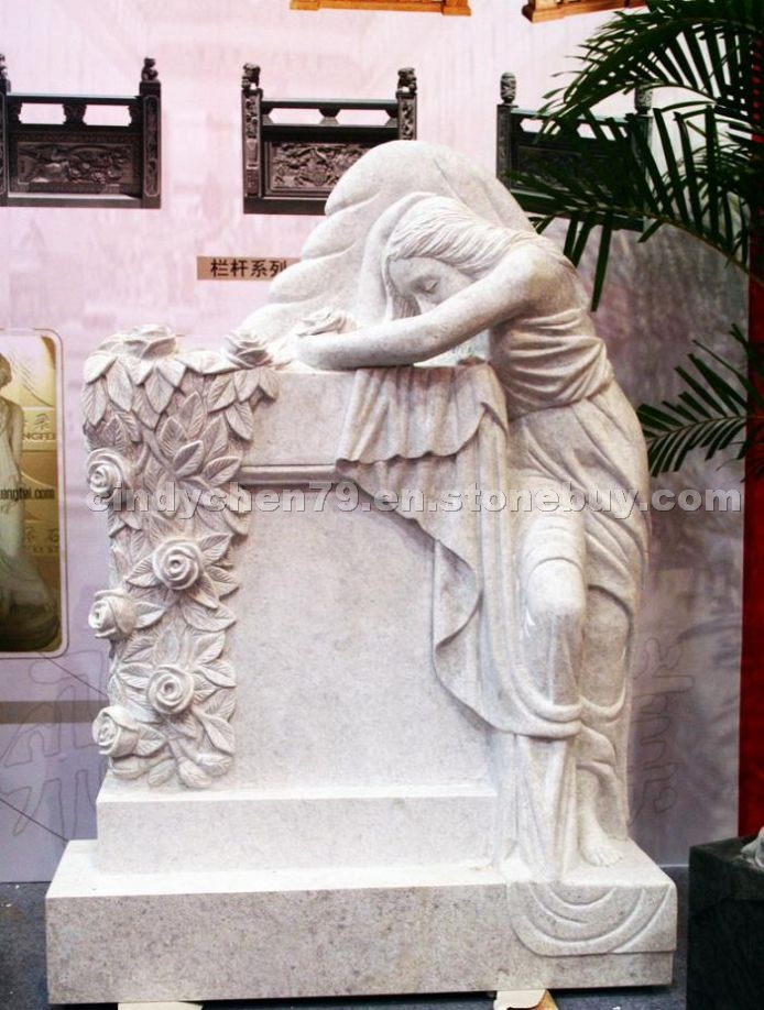 Pearl White,White Sculpture
