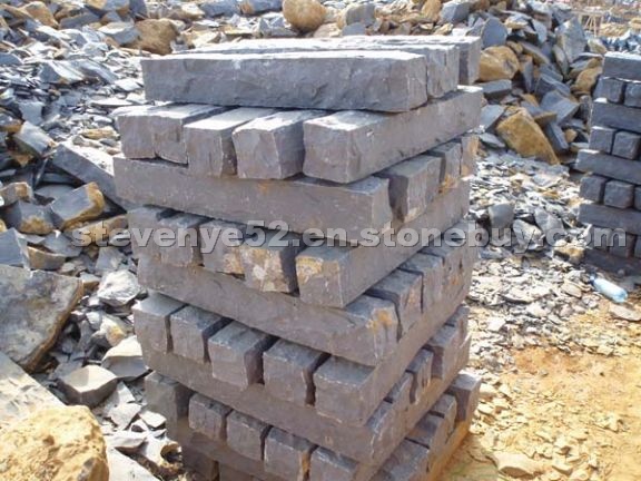 Basalt kerbstone