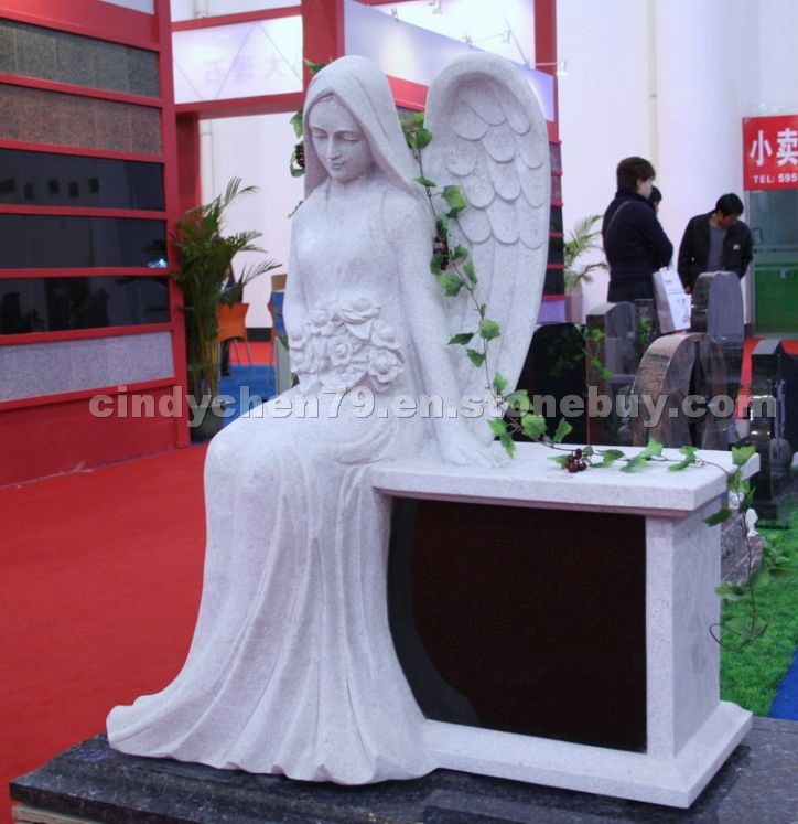 Pearl White Sculpture, White Sculpture