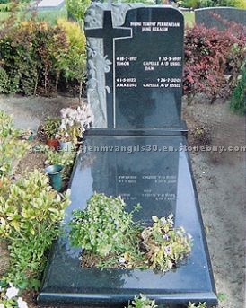 Graf Monuments
