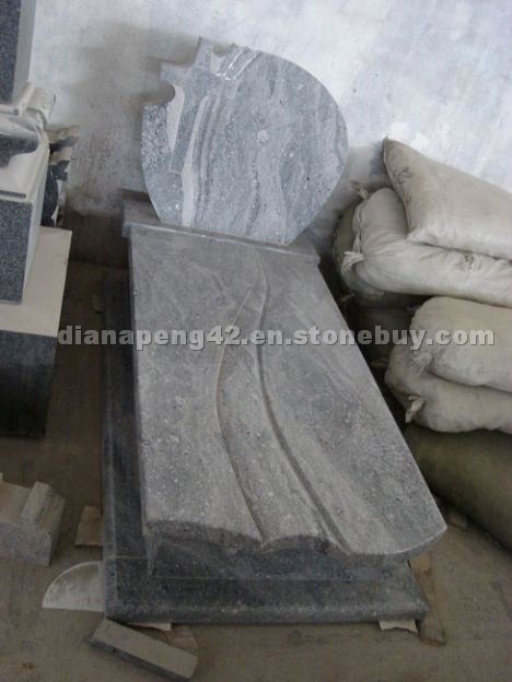 Tombstones, Monuments G023