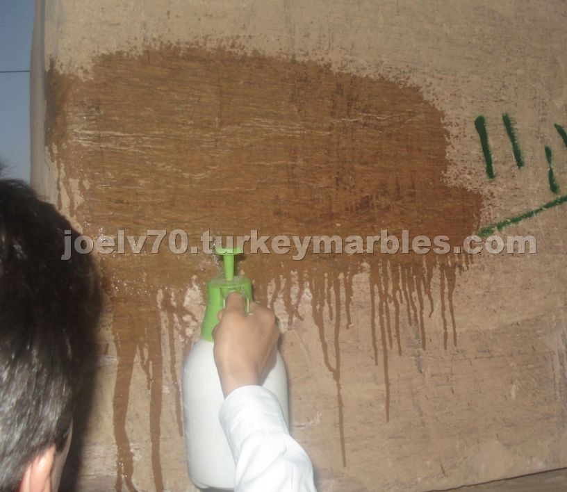 walnut travertine