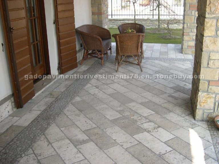 Travertino Etrusco Pavement