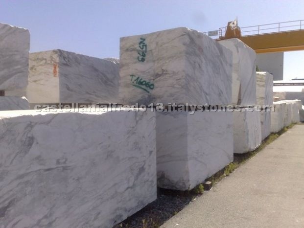 calacatta marble