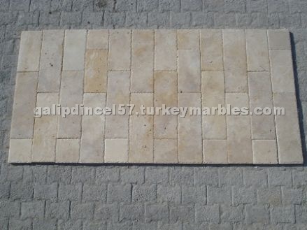 Pamfilya Travertine Versailles Pattern
