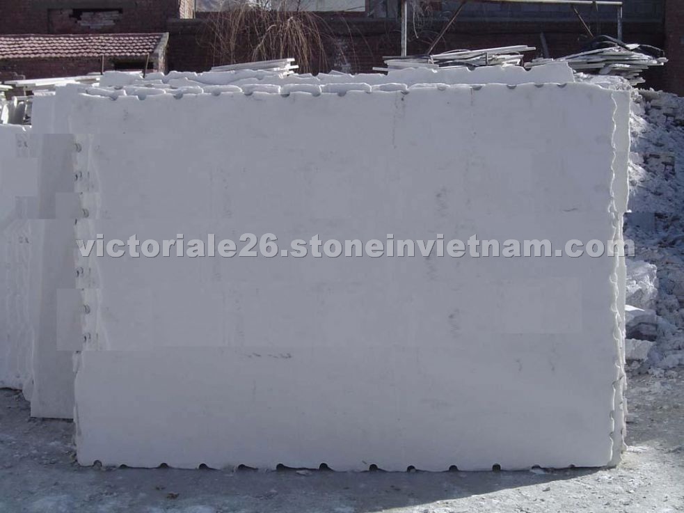 Pure white marble slabs from Vietnam