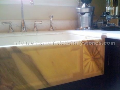 Calacatta Oro Farm Sink