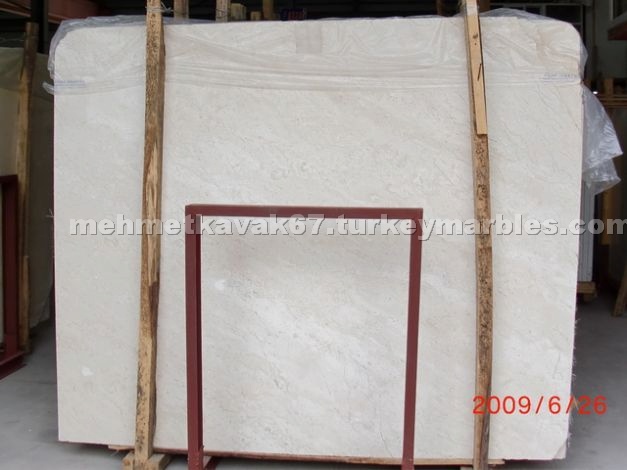 Perlato Beige Marble Slabs