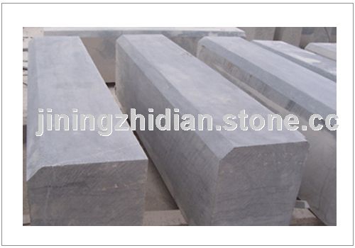 Curbstone