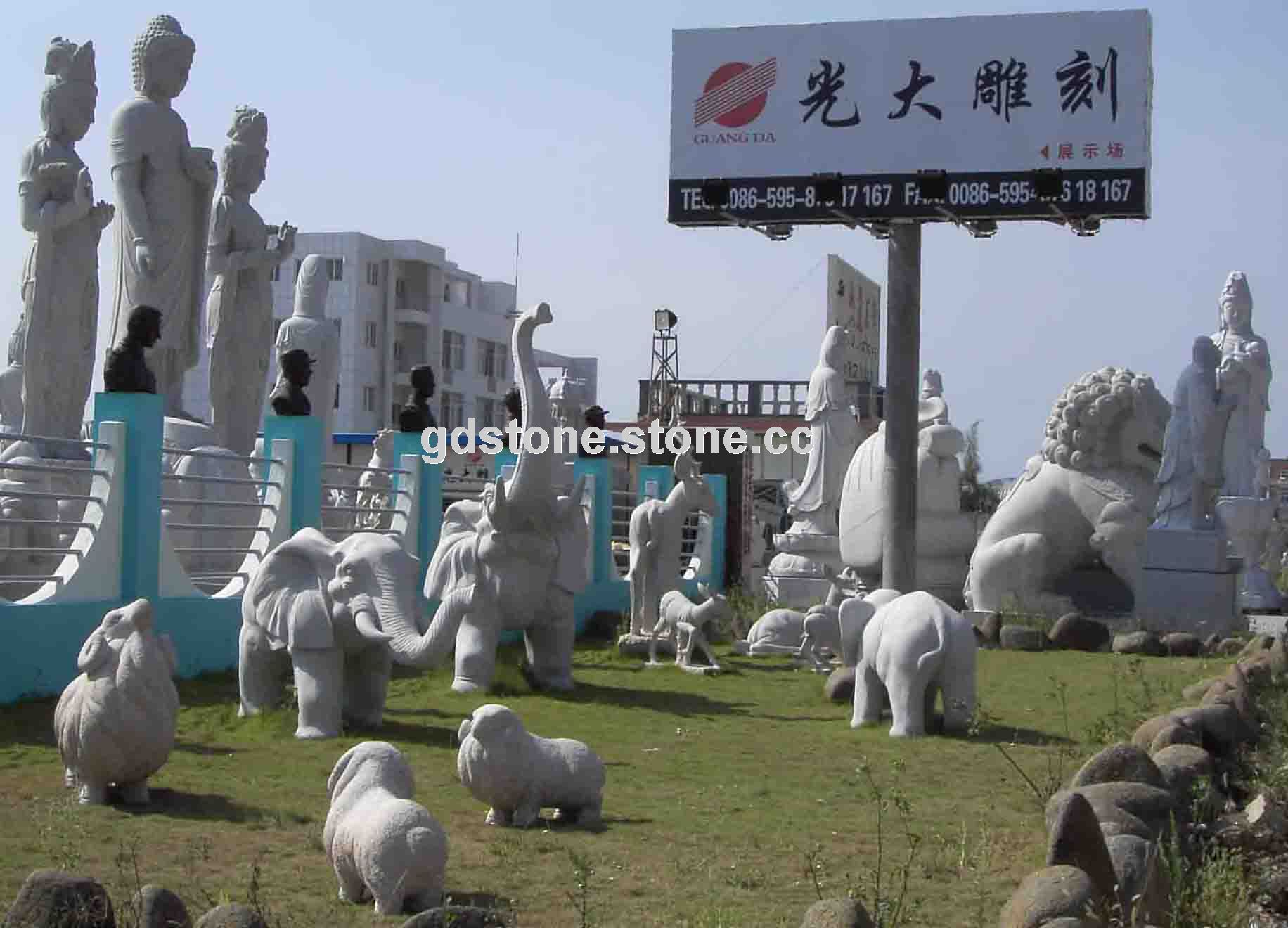 animal carvings