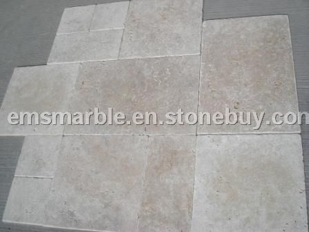 Classic travertine tumbled