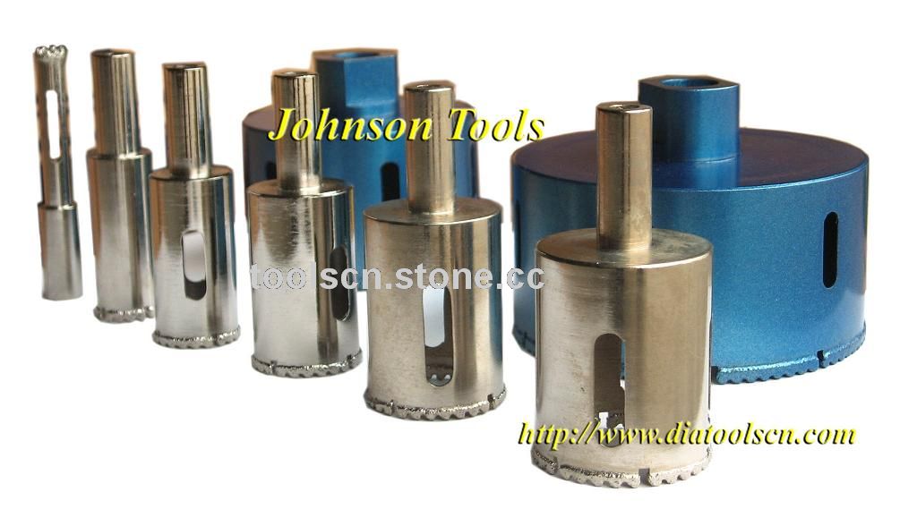 Vacuum brazed diamond drilling bits