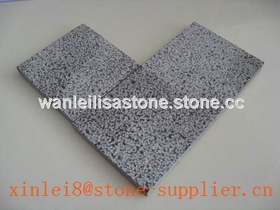 bush hammered limestone