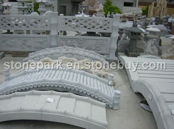 Tombstone,sculpture and monuments