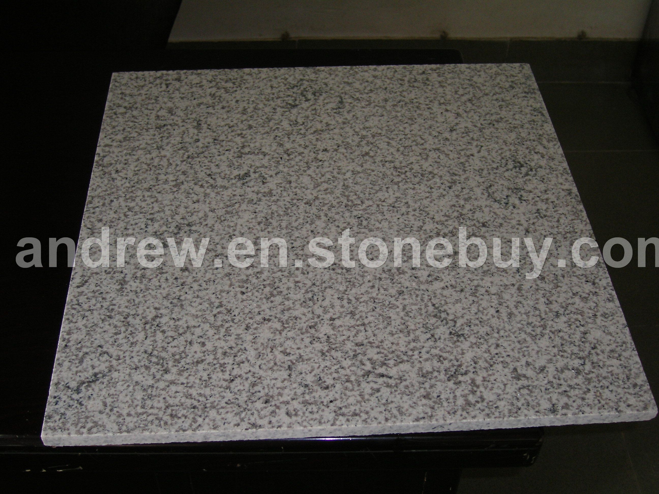 g655  China Binaco peral white