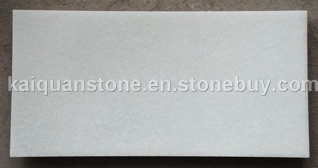 white marble tile