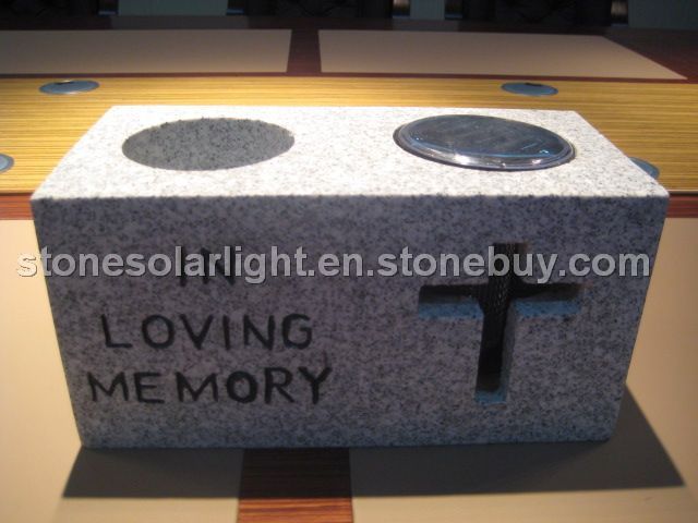 Stone Solar Light GST215