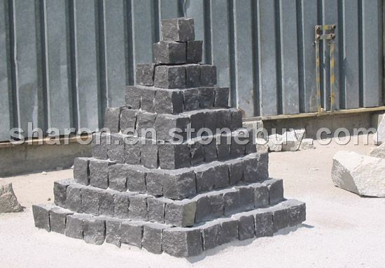 Cobble stone