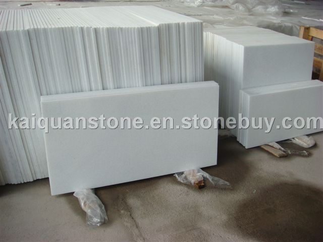 white marble tile