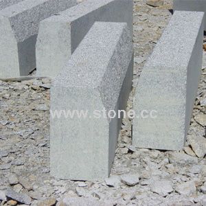 Curbstone