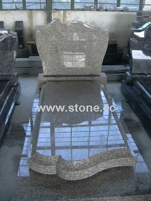 European style Monument